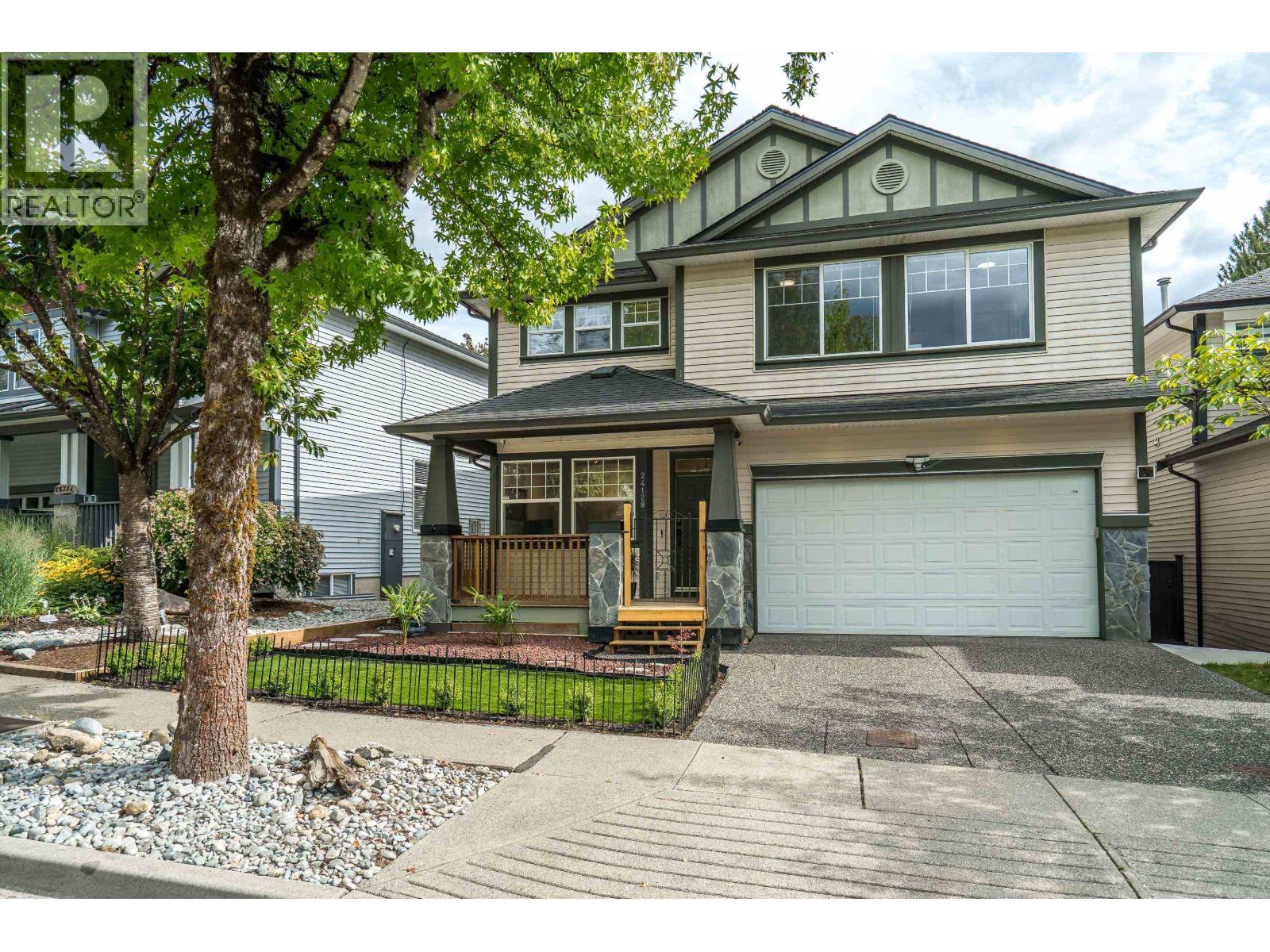 24128 Hill Avenue Property Photo 1