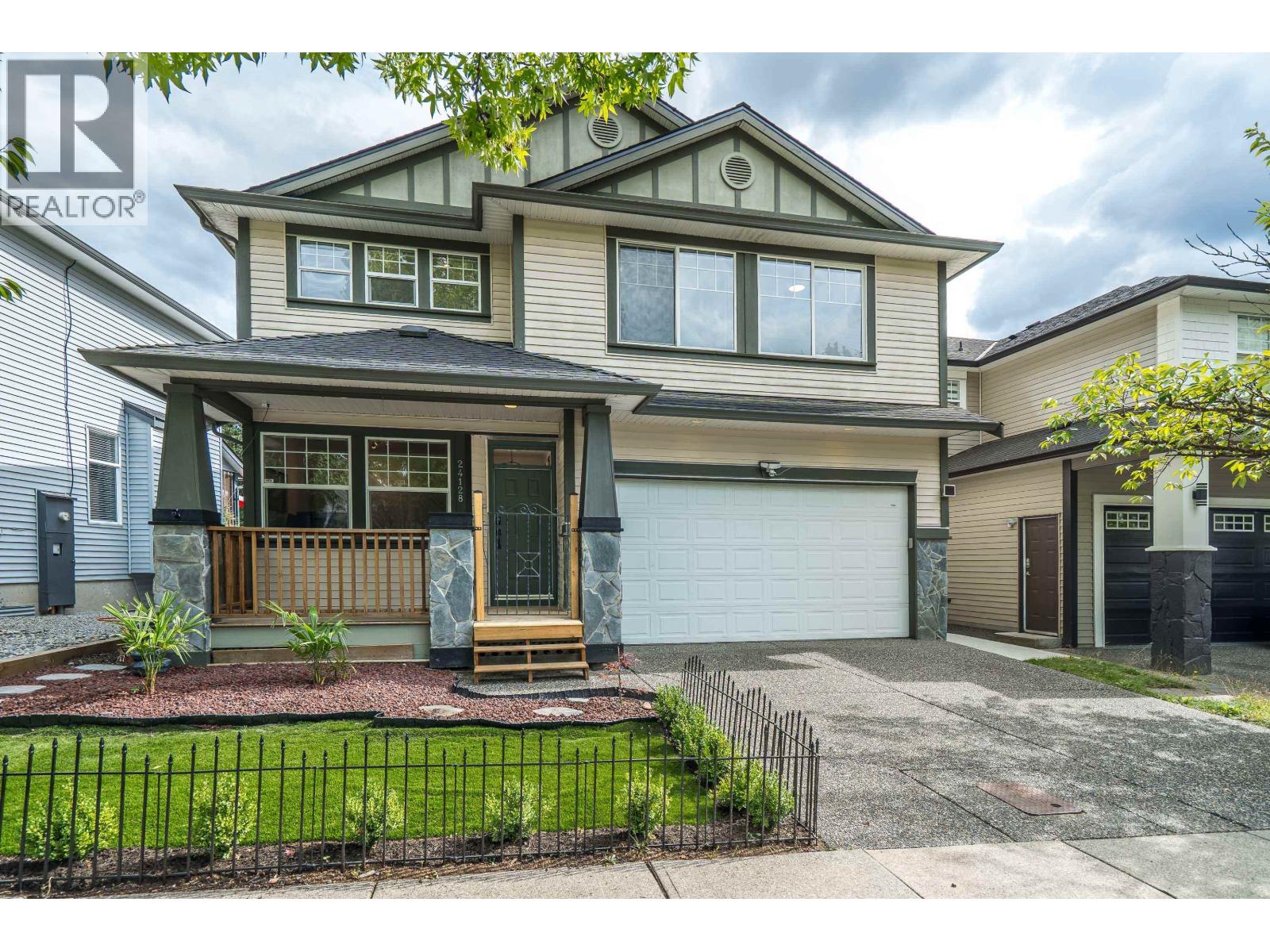 24128 Hill Avenue Property Photo 2