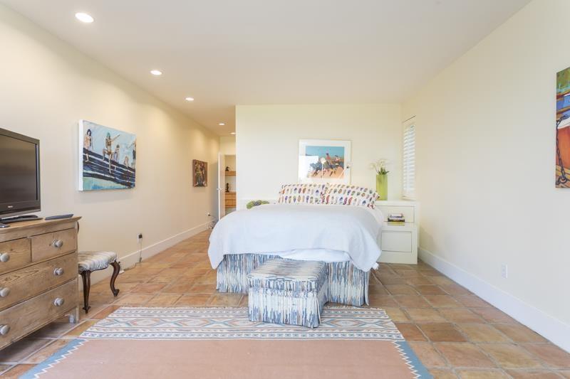 2547 Crescent Drive Property Photo 17