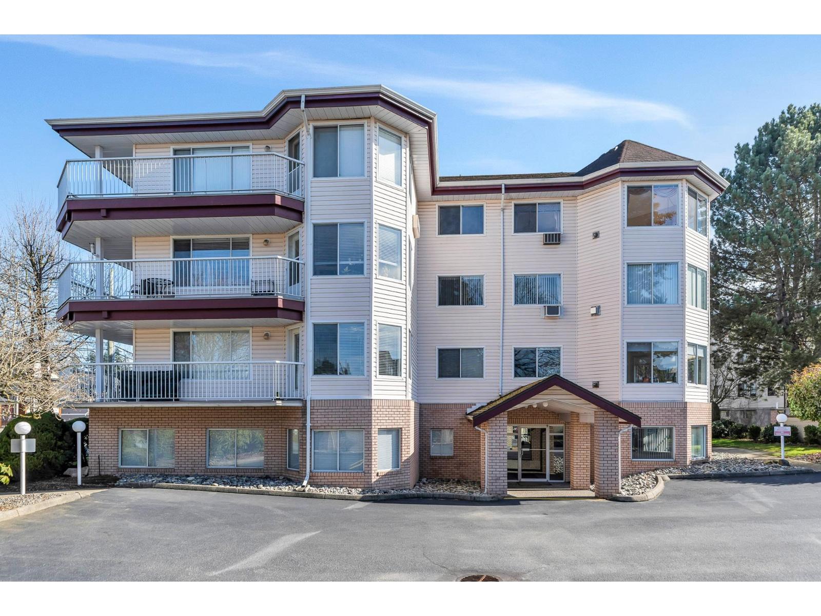 101 2450 Church Street Property Photo 1