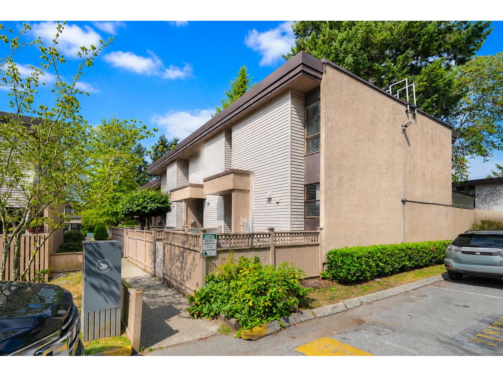 36 13795 102 AVENUE Property Photo 1