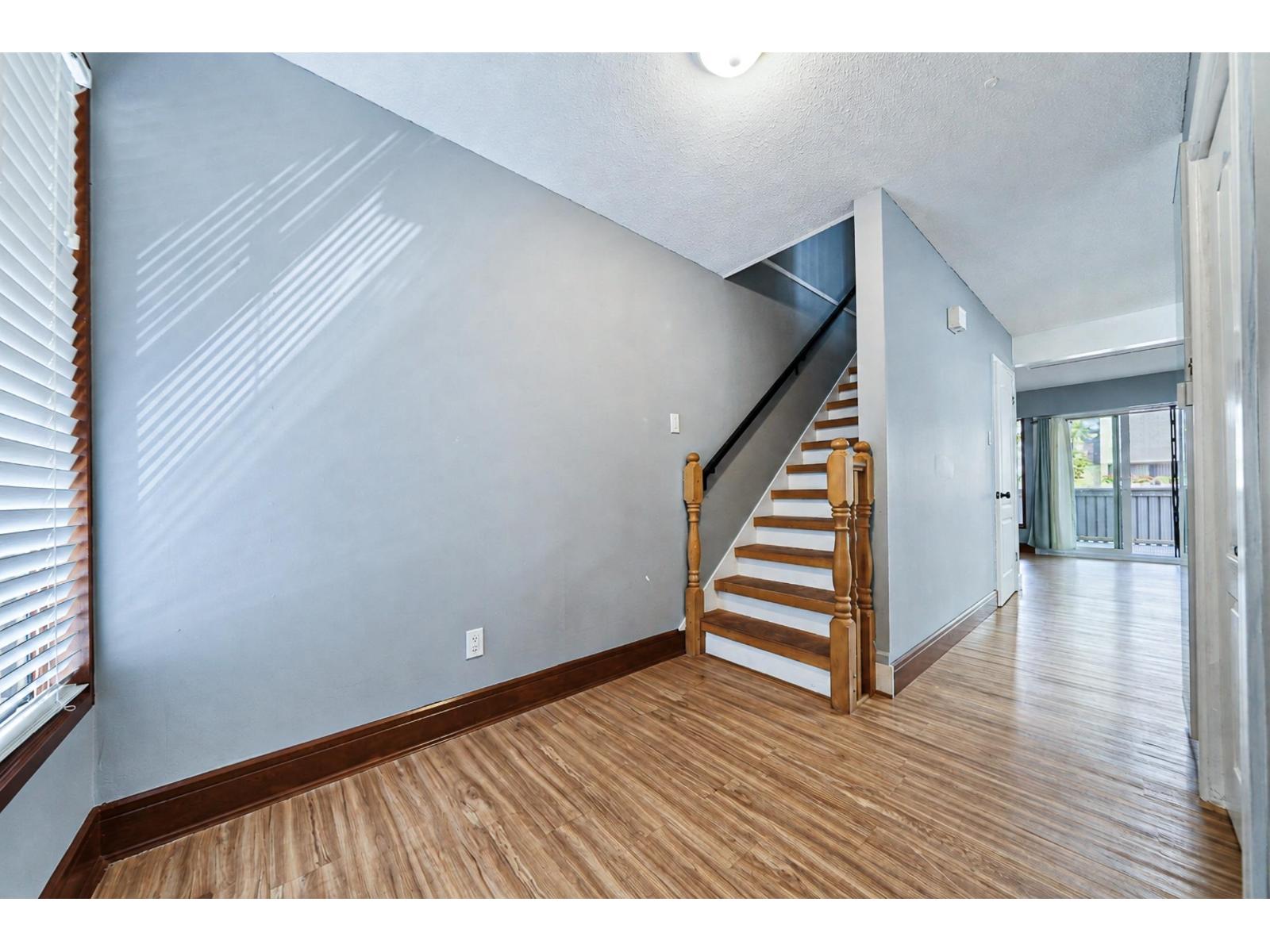 36 13795 102 Avenue Property Photo 22