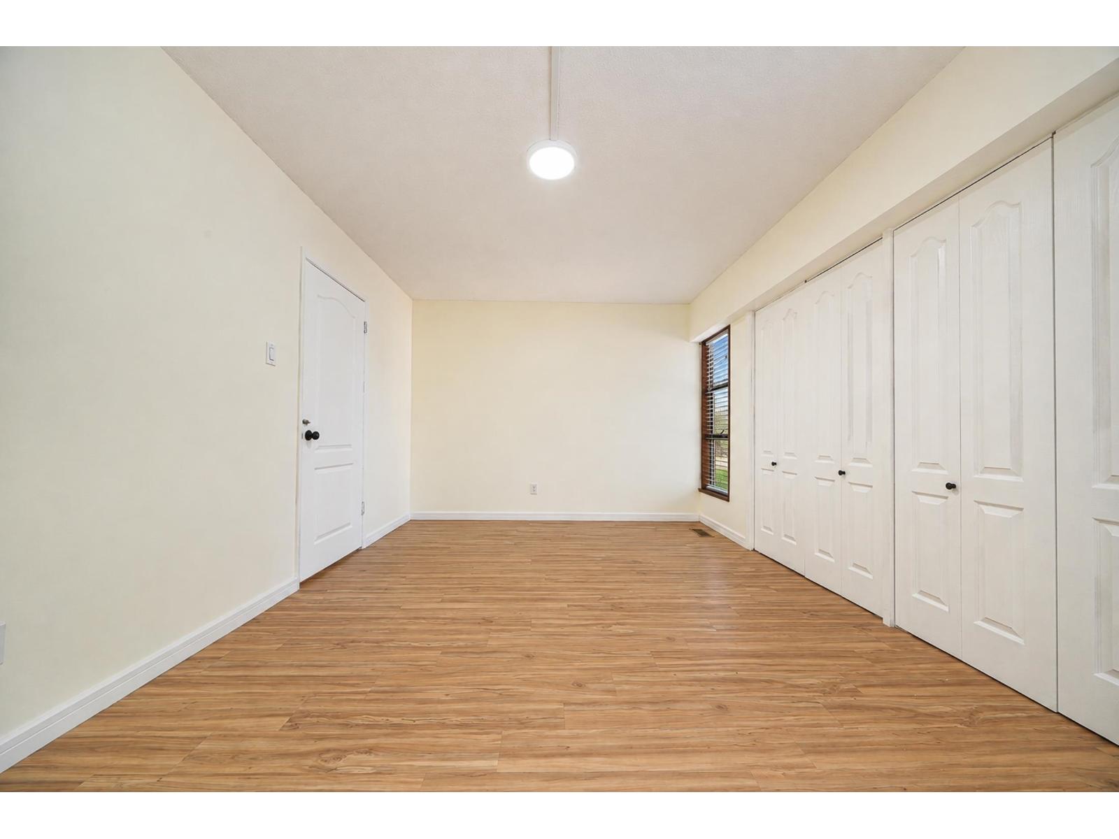 36 13795 102 Avenue Property Photo 24