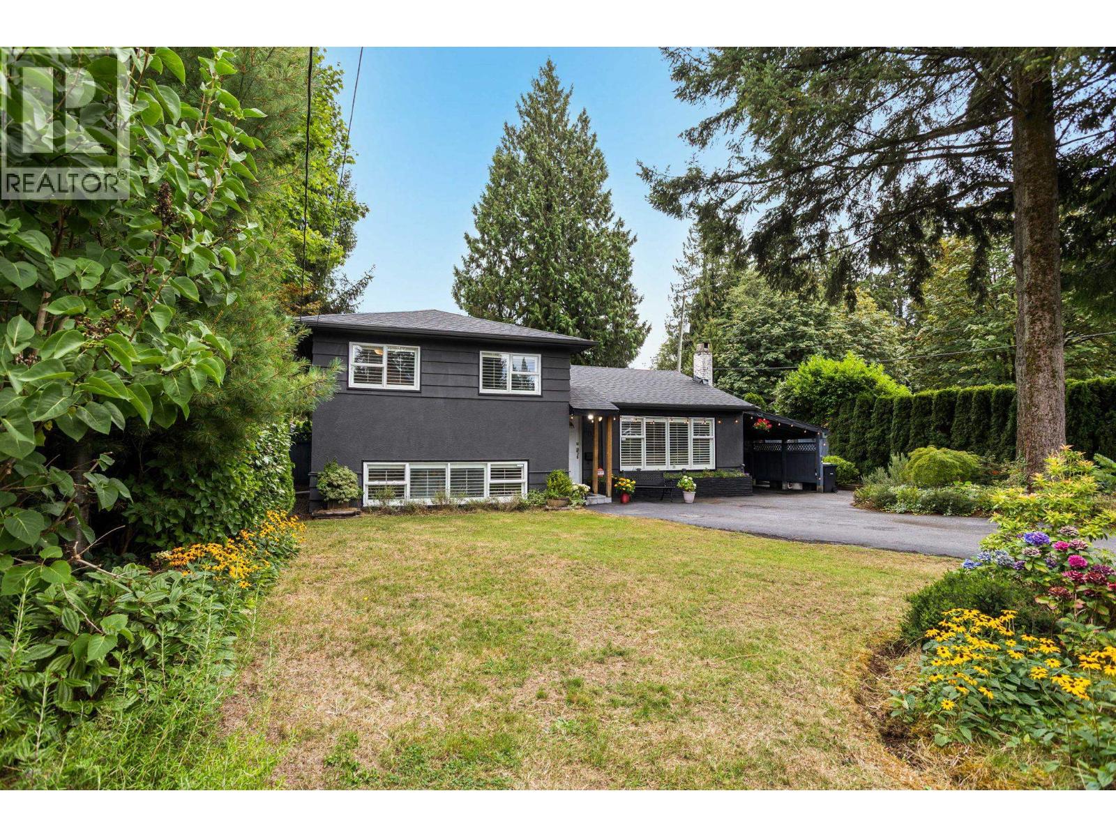 3020 Thorncliffe Drive Property Photo 1