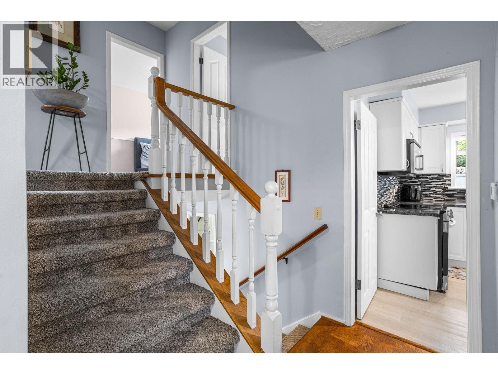 3020 Thorncliffe Drive Property Photo 14
