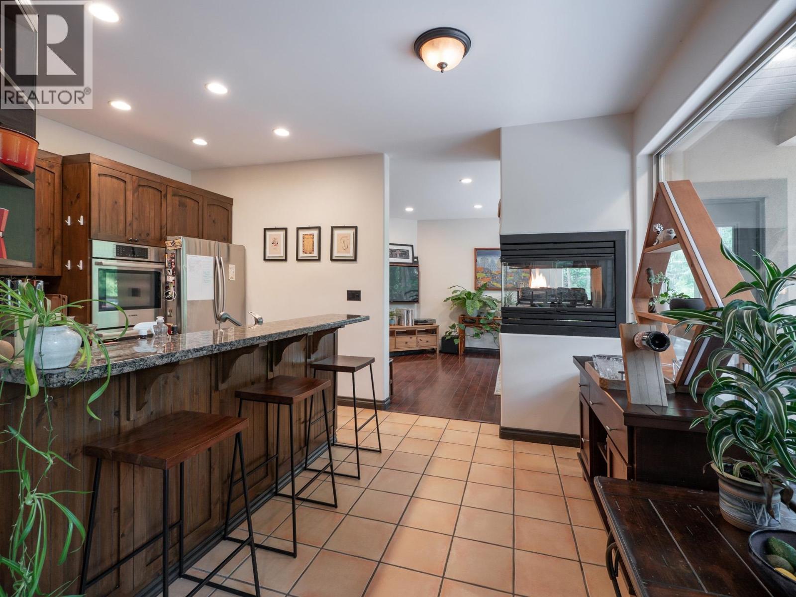 5836 Marine Way Property Photo 11