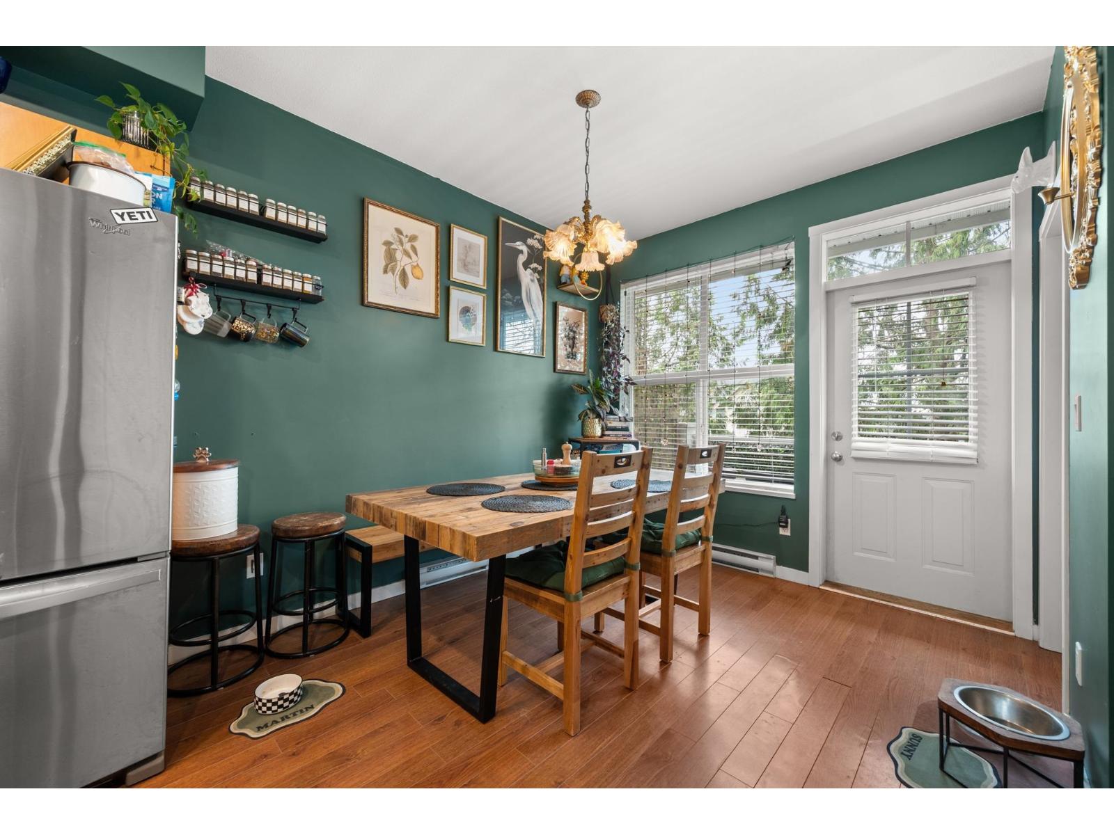 37 20460 66 Avenue Property Photo 12