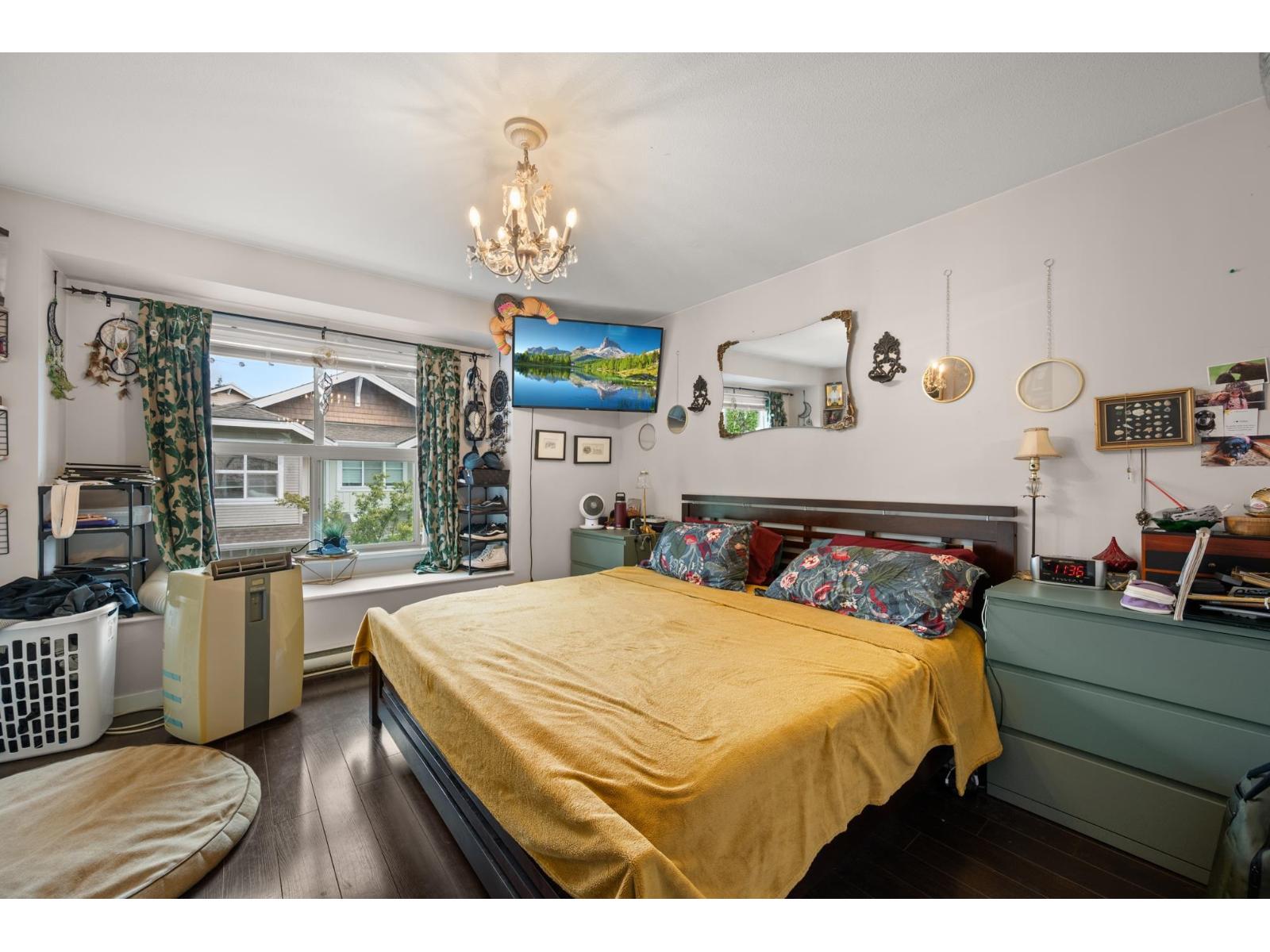 37 20460 66 Avenue Property Photo 18