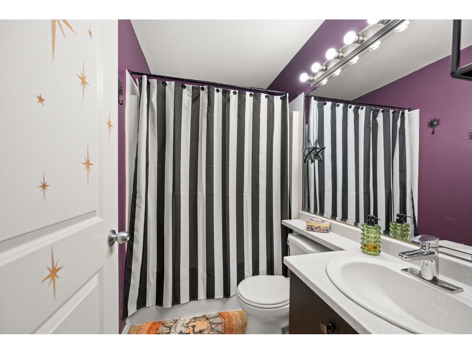 37 20460 66 Avenue Property Photo 23