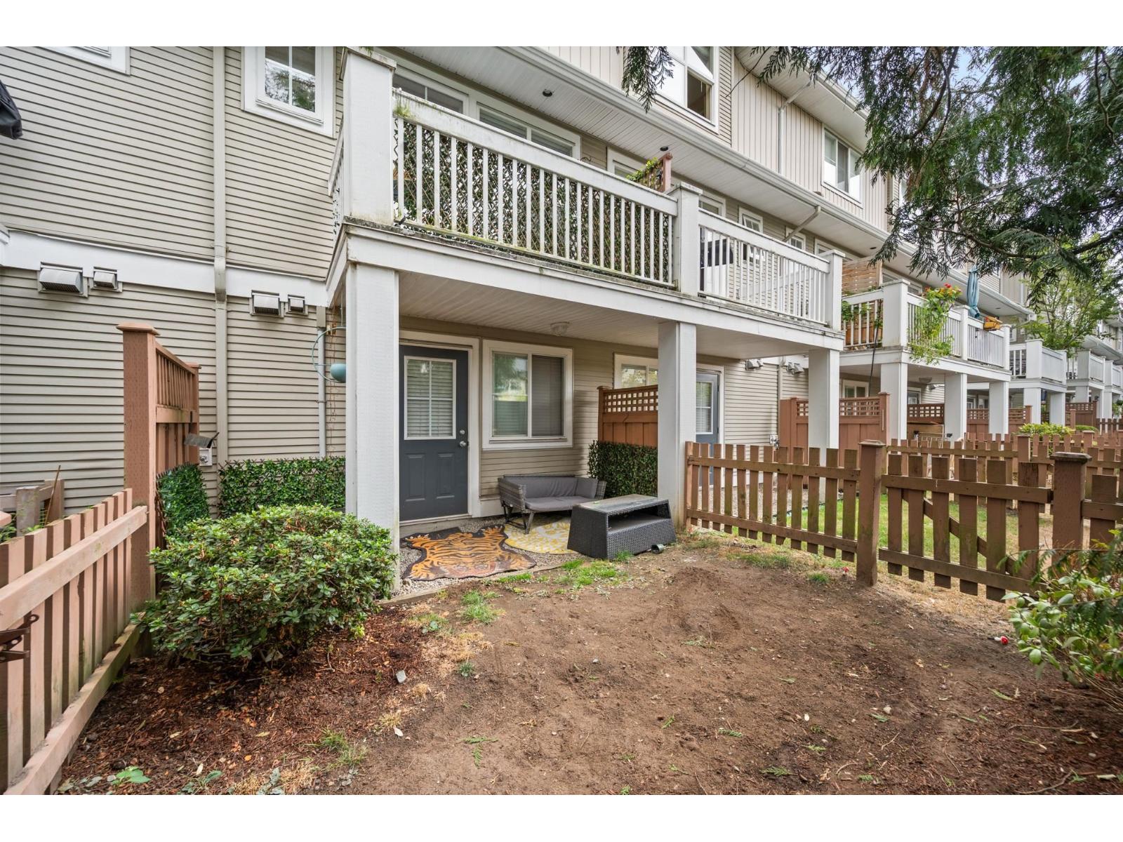37 20460 66 Avenue Property Photo 26