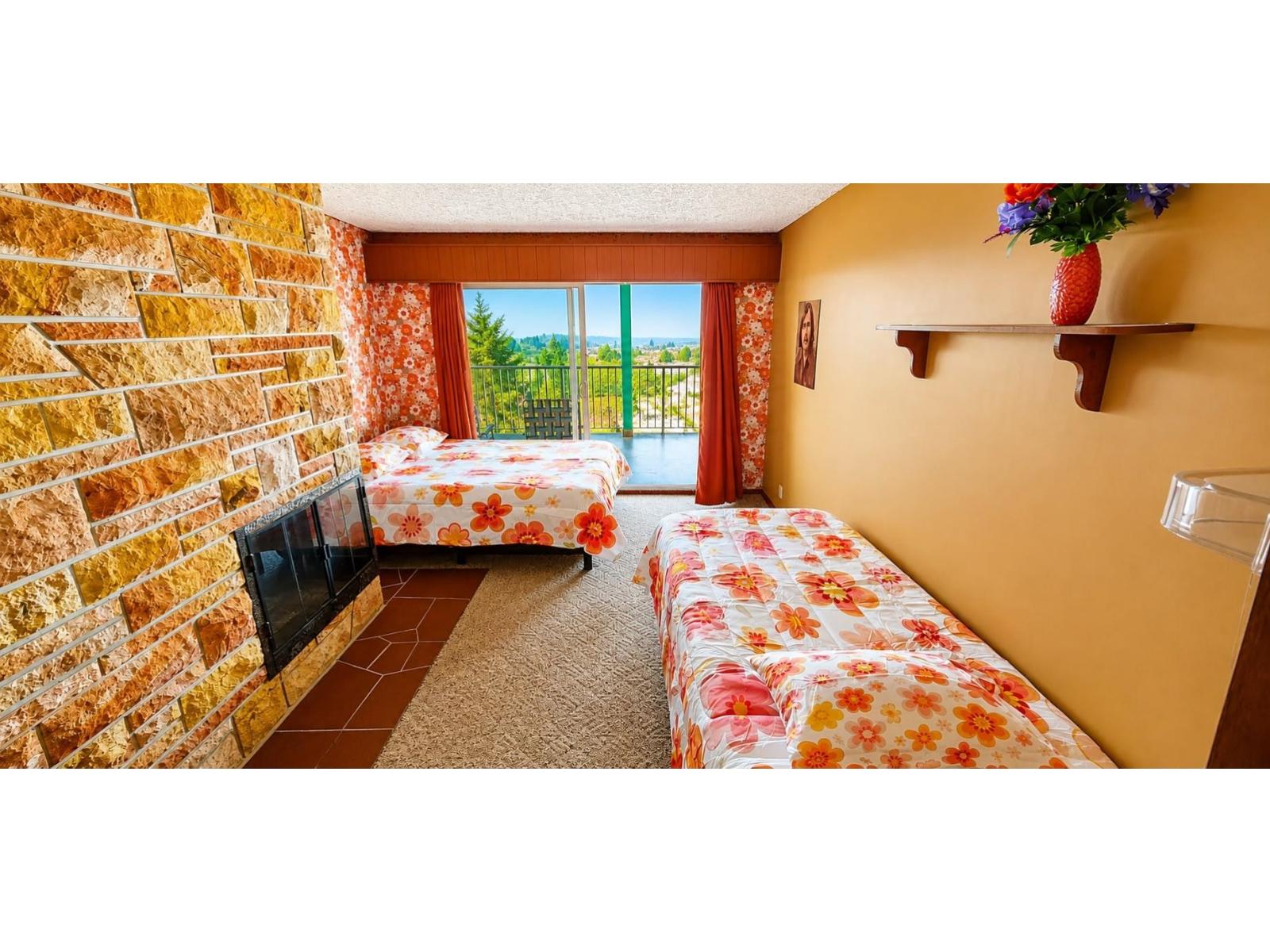 9890 Quarry Road Property Photo 11