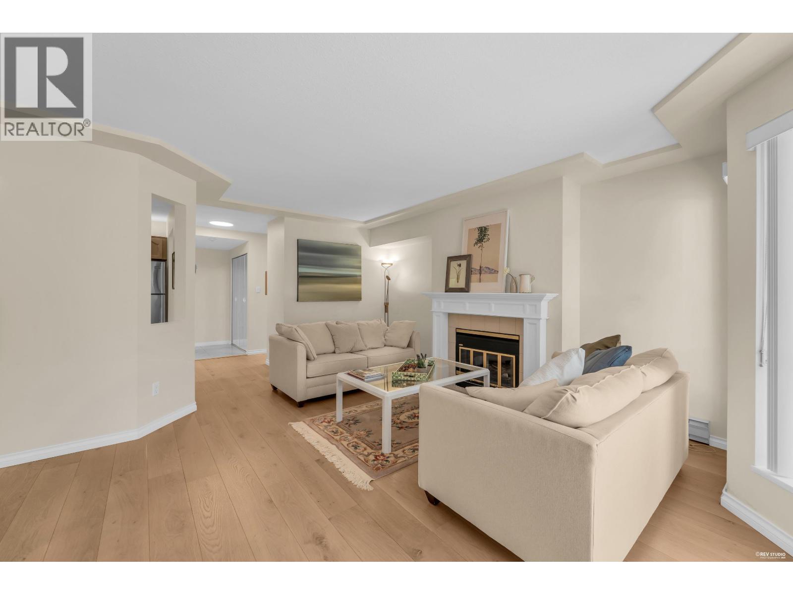 151 8600 Lansdowne Road Property Photo 4