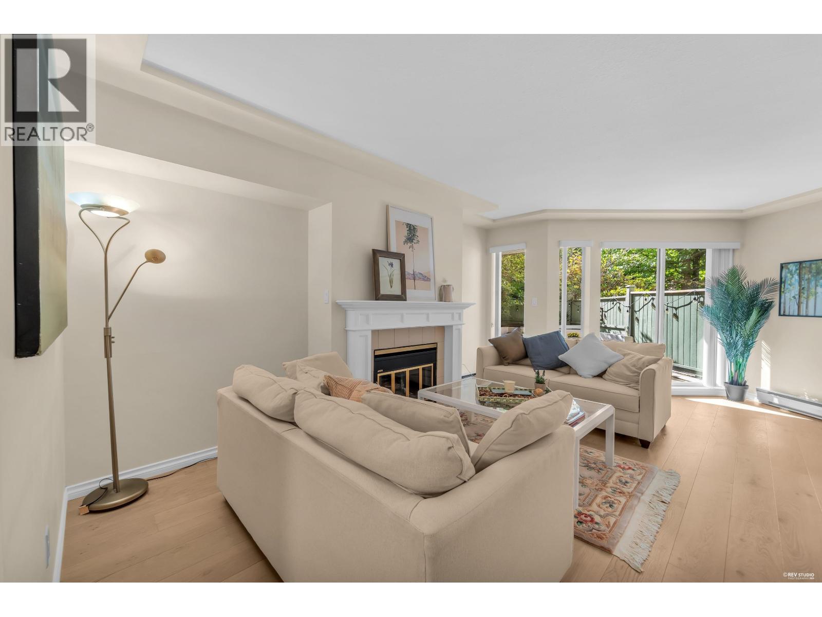 151 8600 Lansdowne Road Property Photo 5