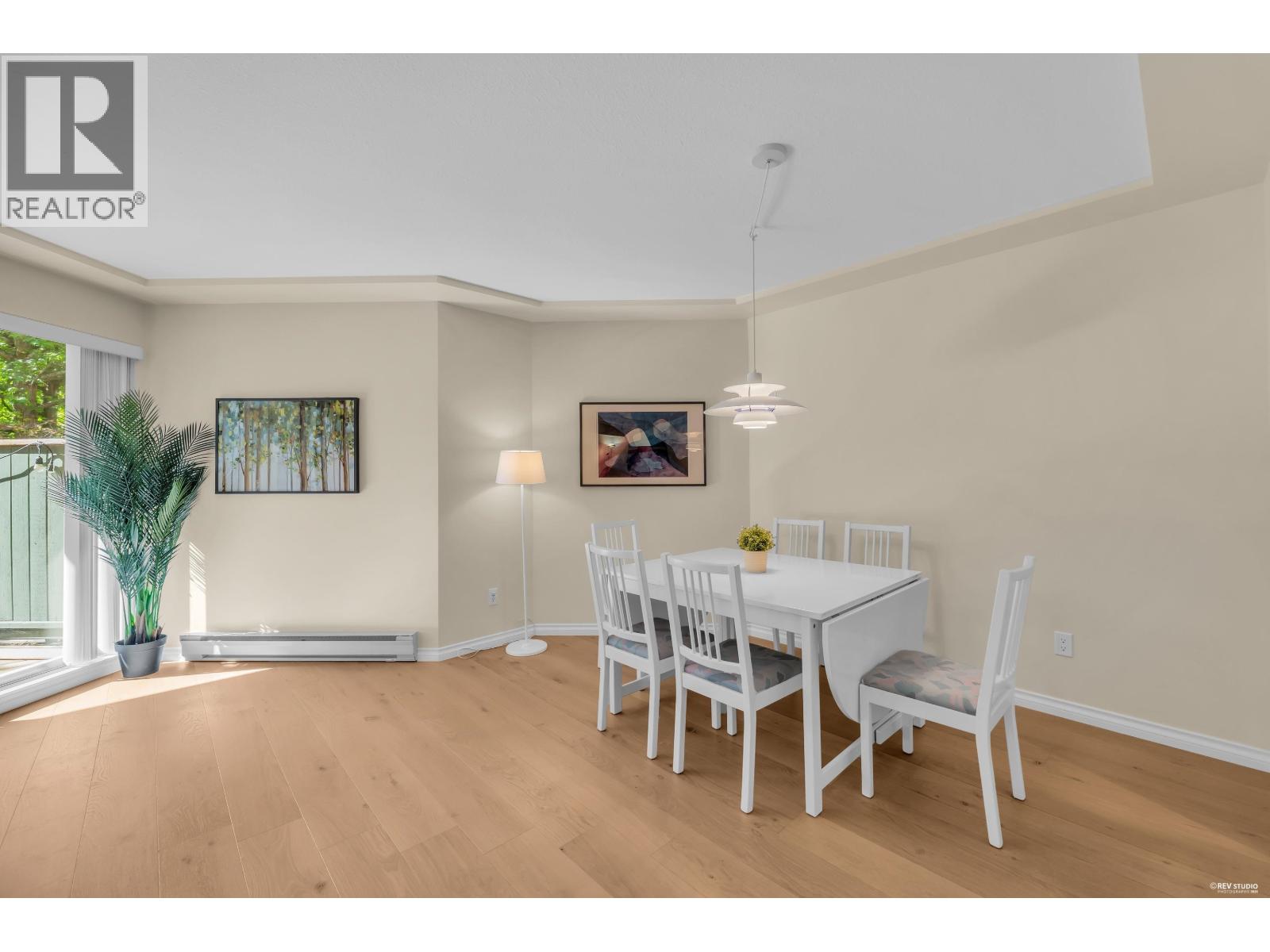 151 8600 Lansdowne Road Property Photo 8