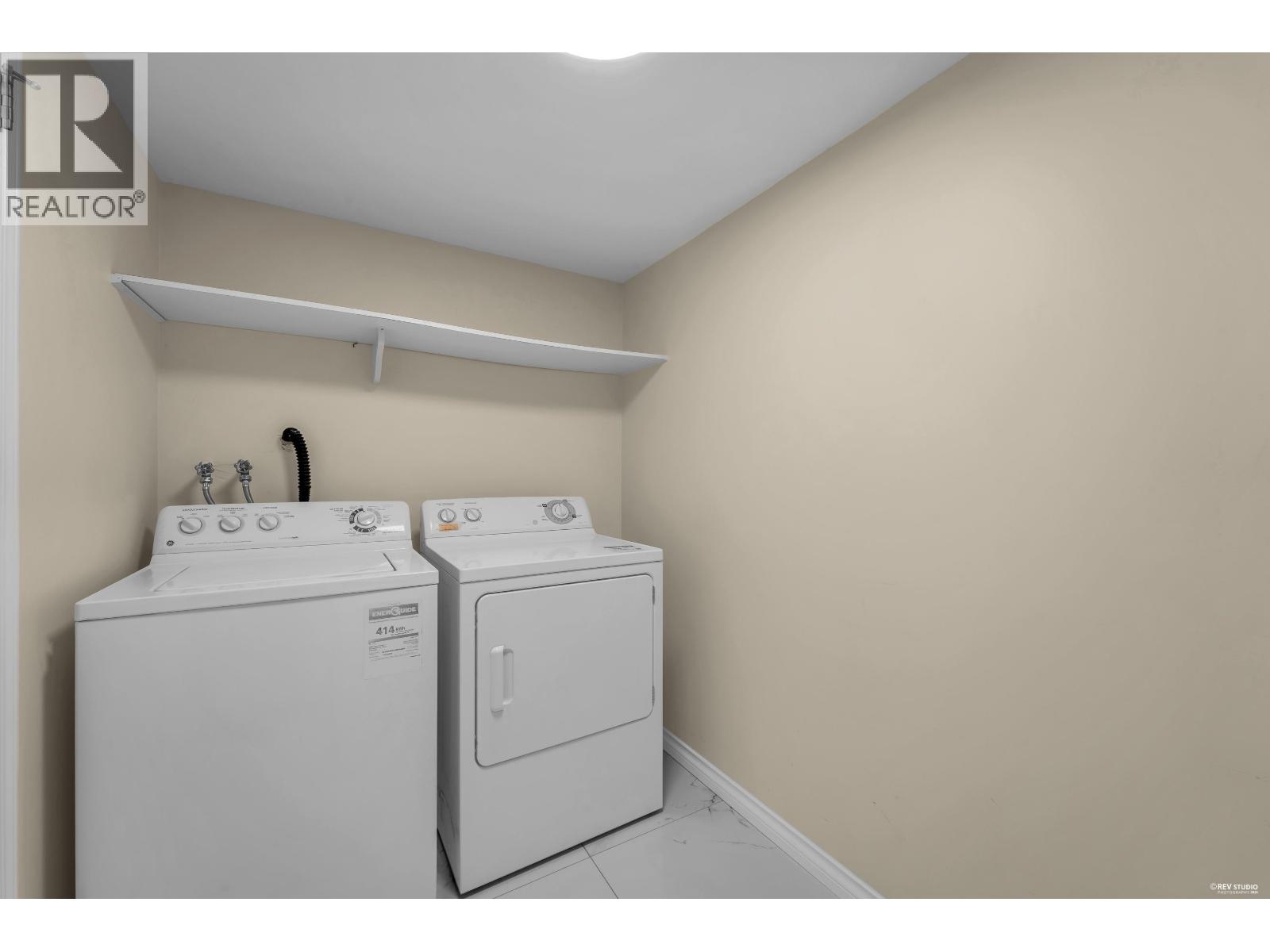 151 8600 Lansdowne Road Property Photo 12