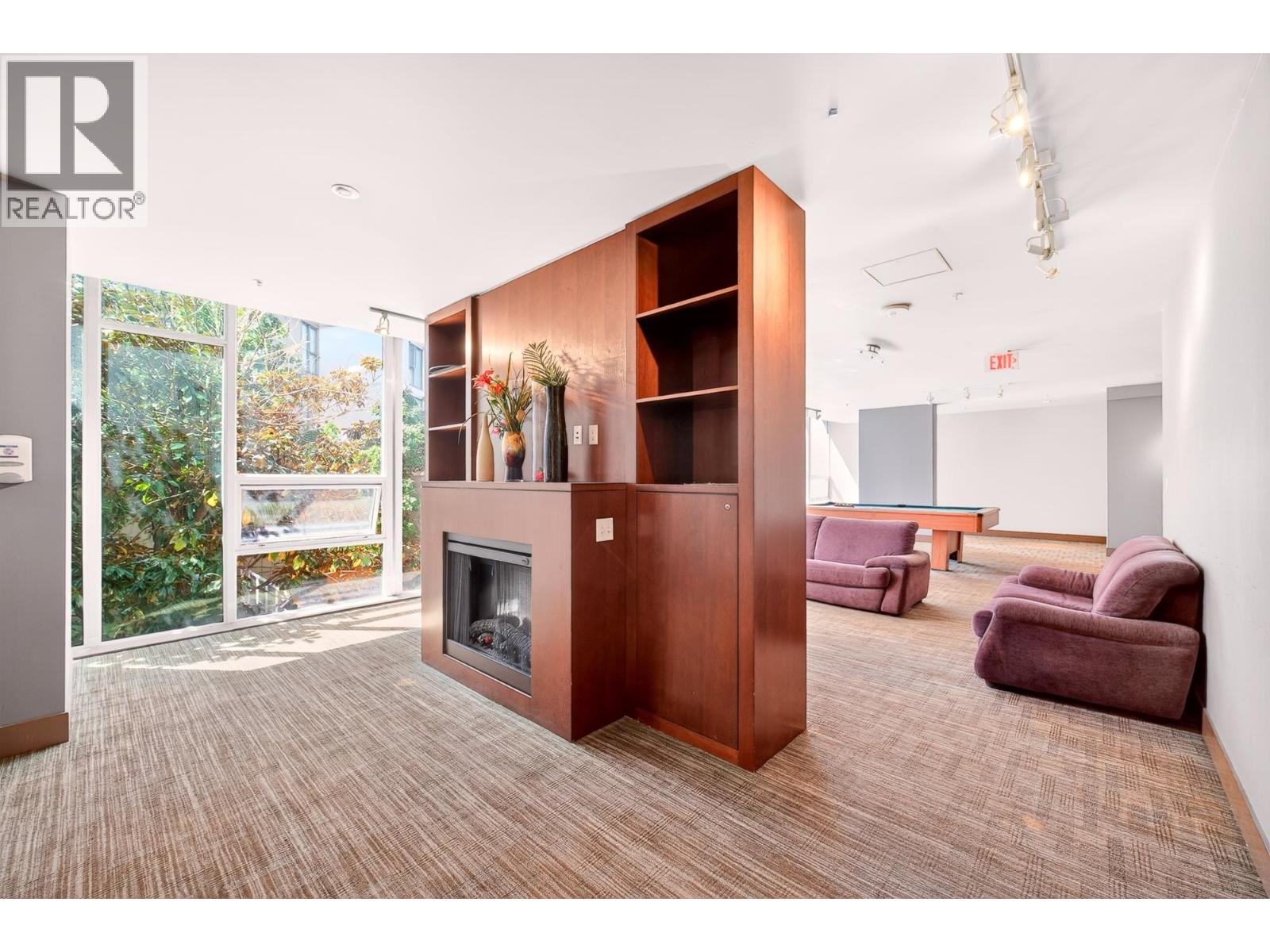 606 8280 Lansdowne Road Property Photo 25