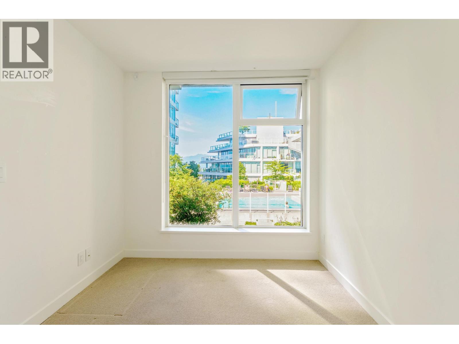 510 2221 E 30th Avenue Property Photo 10