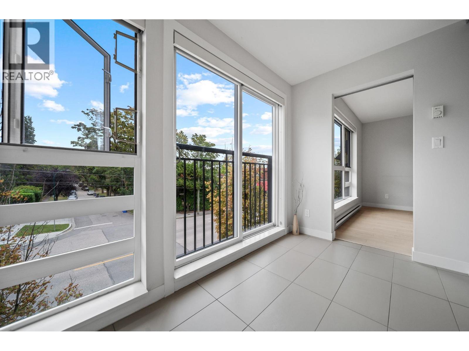 207 5555 Dunbar Street Property Photo 25