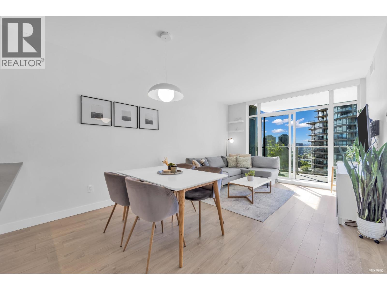 1701 1788 Gilmore Avenue Property Photo 7