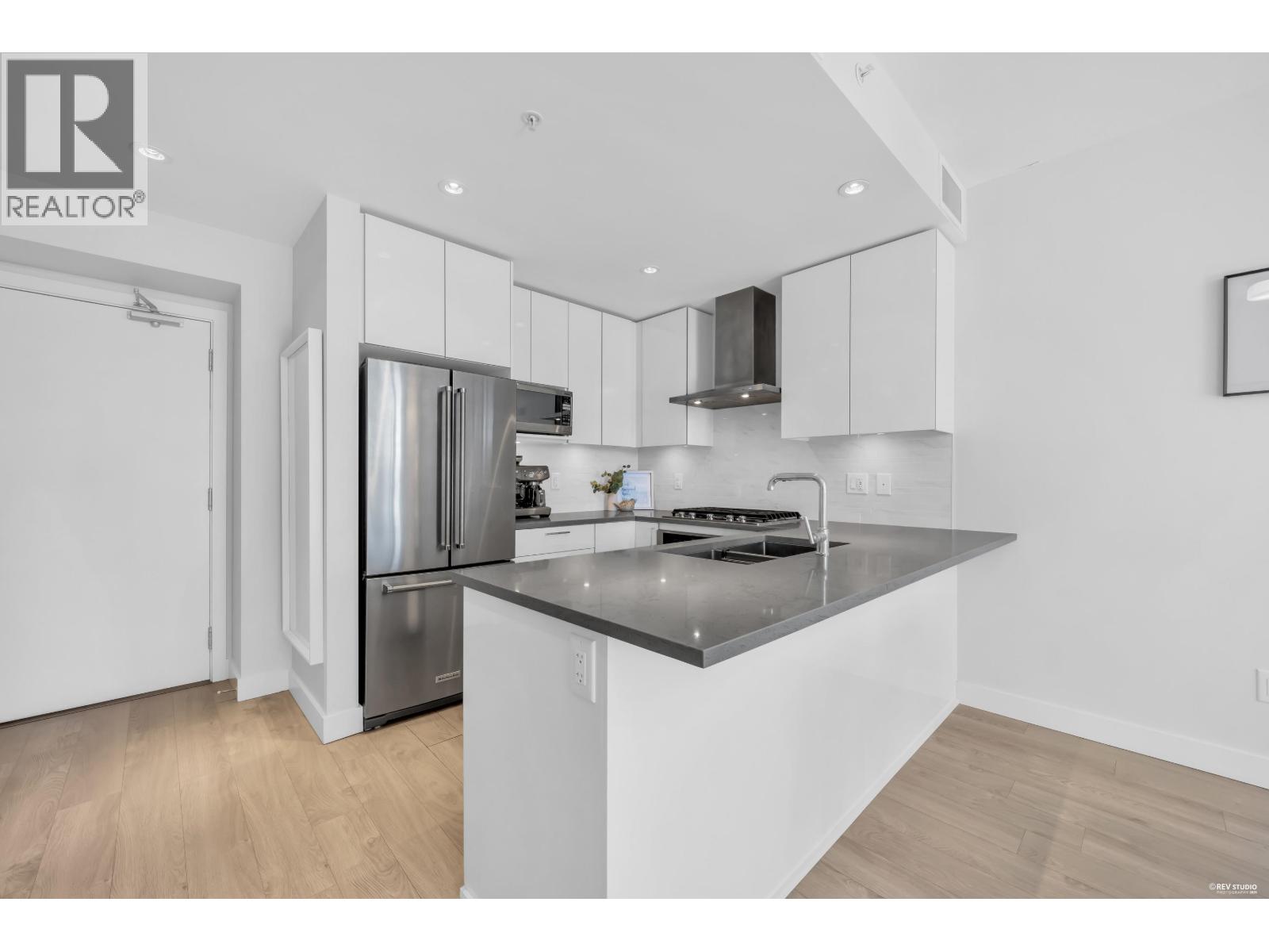 1701 1788 Gilmore Avenue Property Photo 11