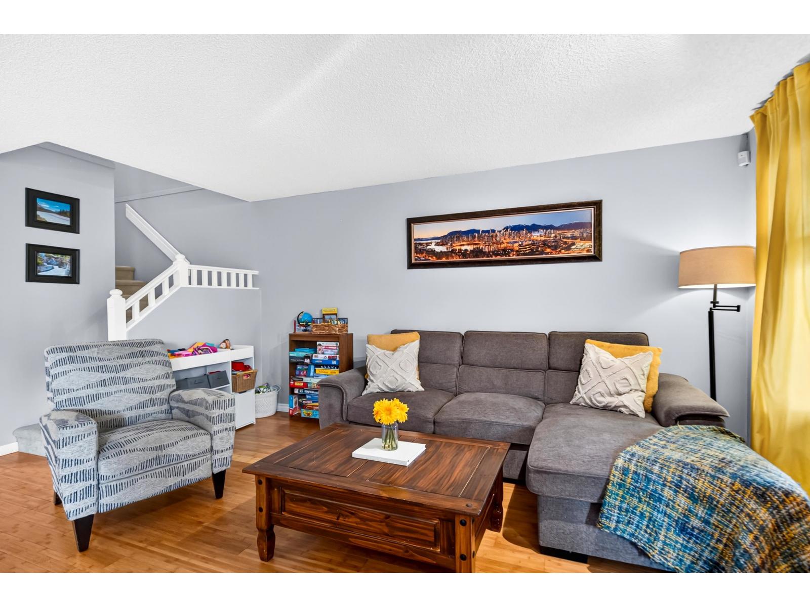 11 9045 Walnut Grove Drive Property Photo 15