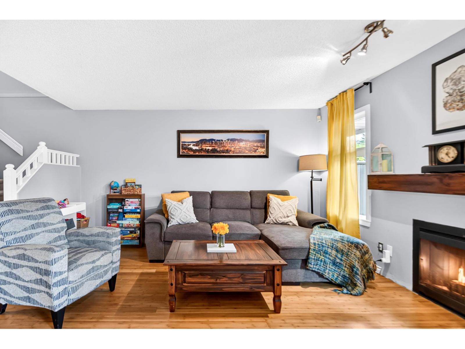 11 9045 Walnut Grove Drive Property Photo 15