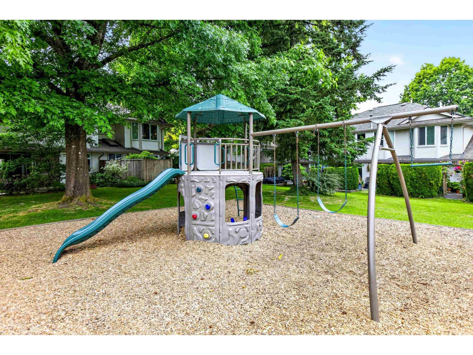 11 9045 Walnut Grove Drive Property Photo 34