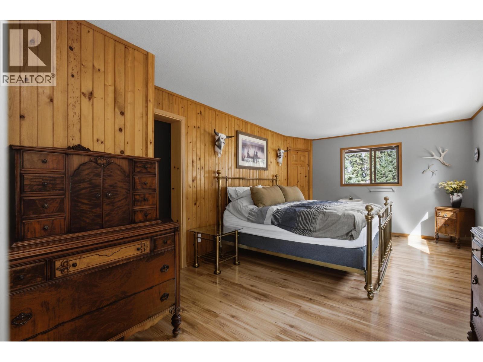 2635 Basaraba Road Property Photo 20