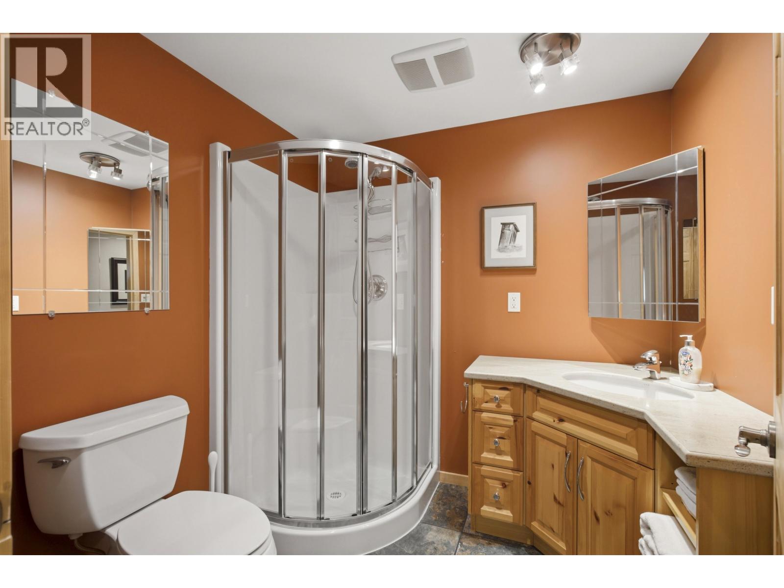 2635 Basaraba Road Property Photo 29