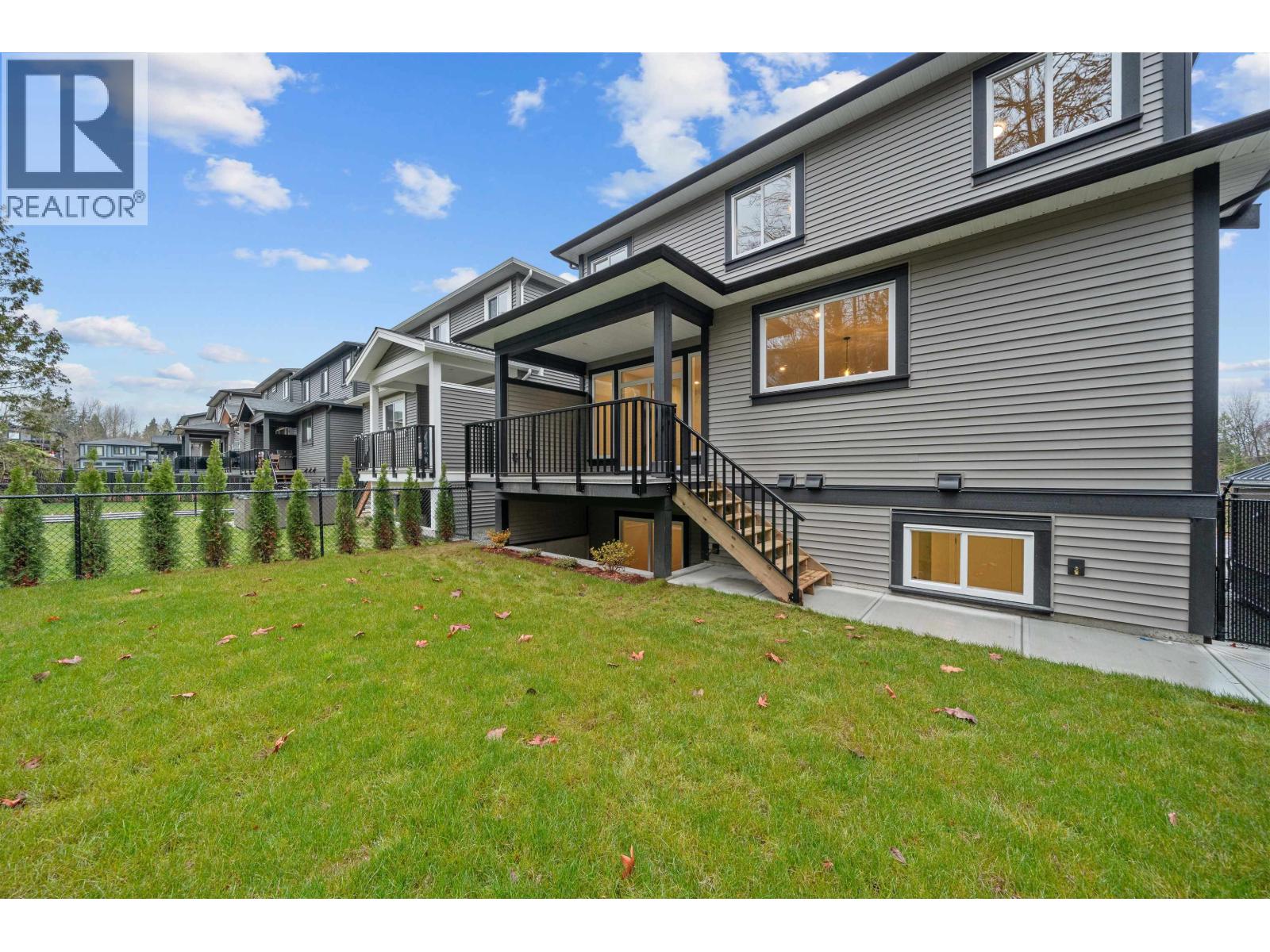 13586 Foreman Drive Property Photo 2