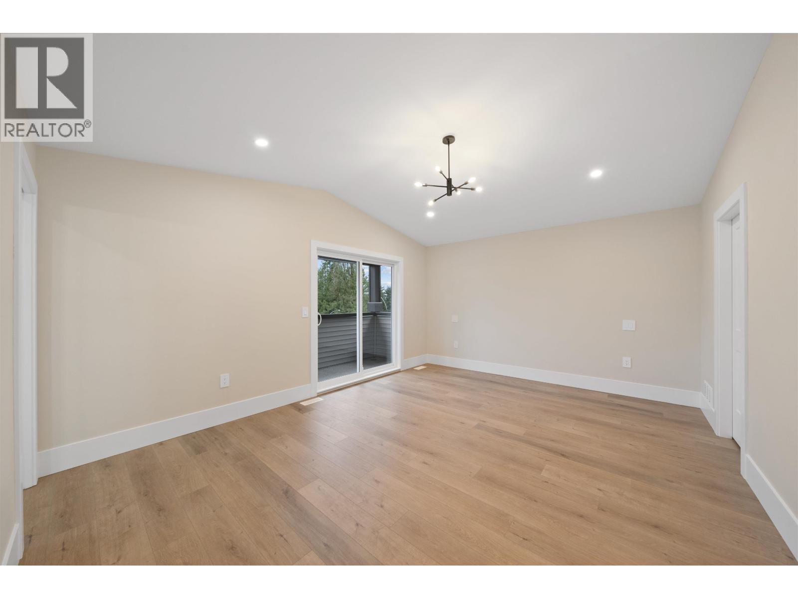 13586 Foreman Drive Property Photo 22