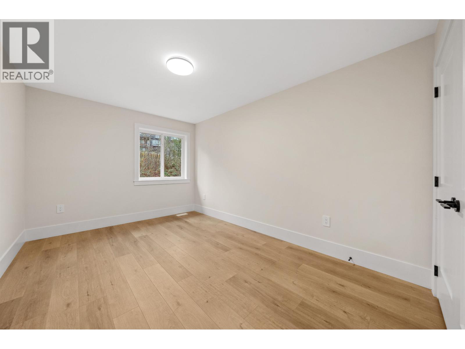 13586 Foreman Drive Property Photo 29