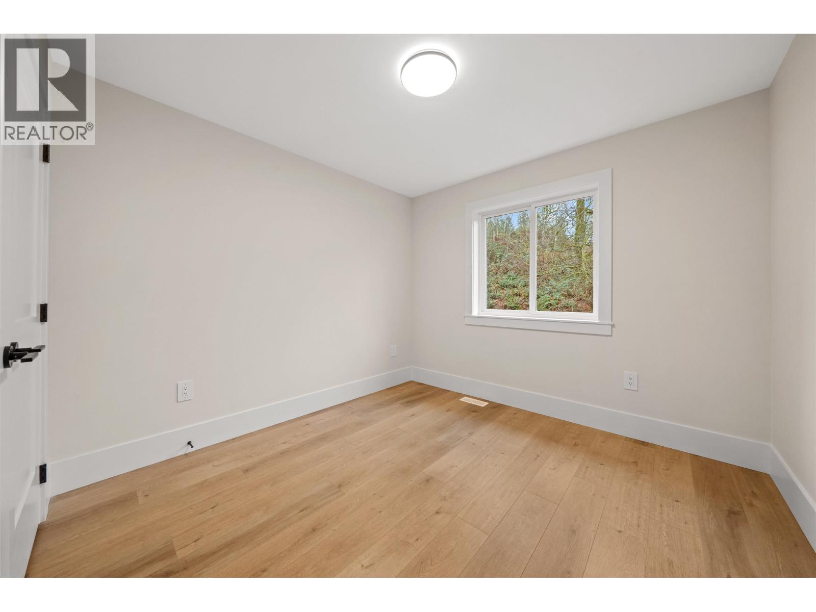 13586 Foreman Drive Property Photo 31