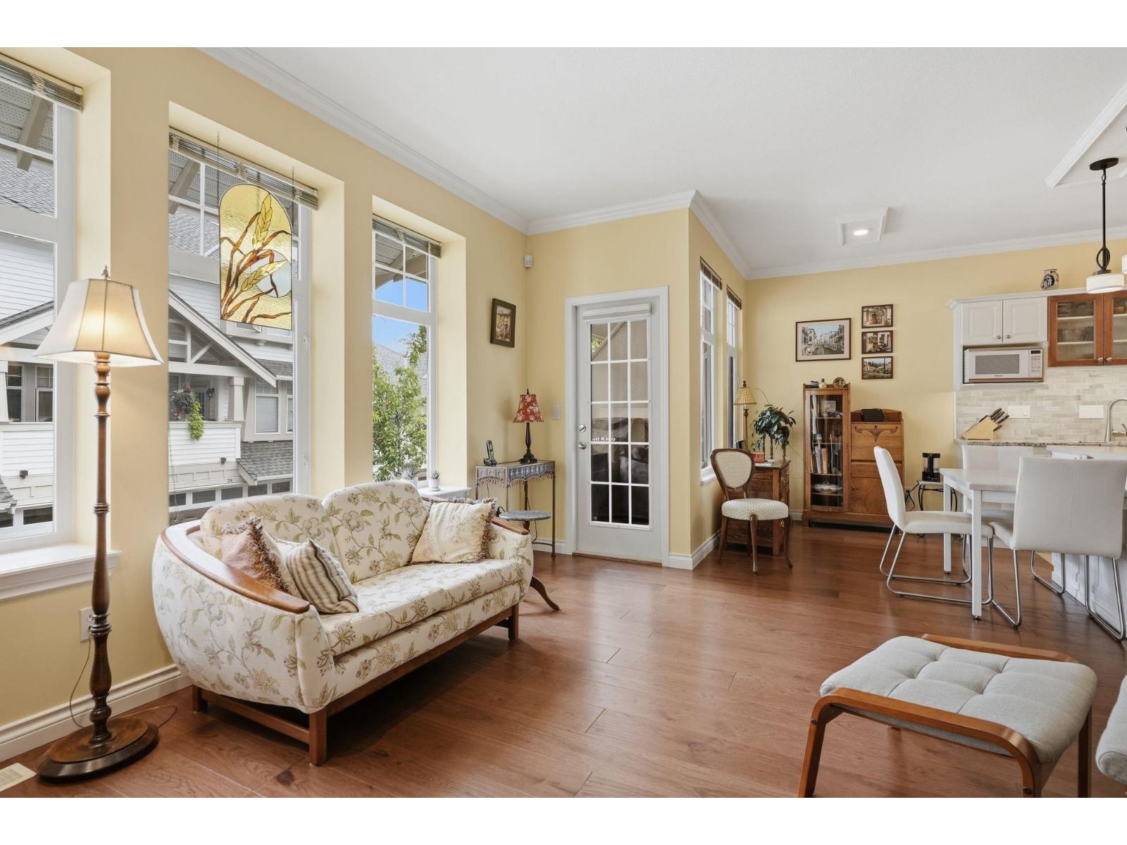 24 15037 58 Avenue Property Photo 10