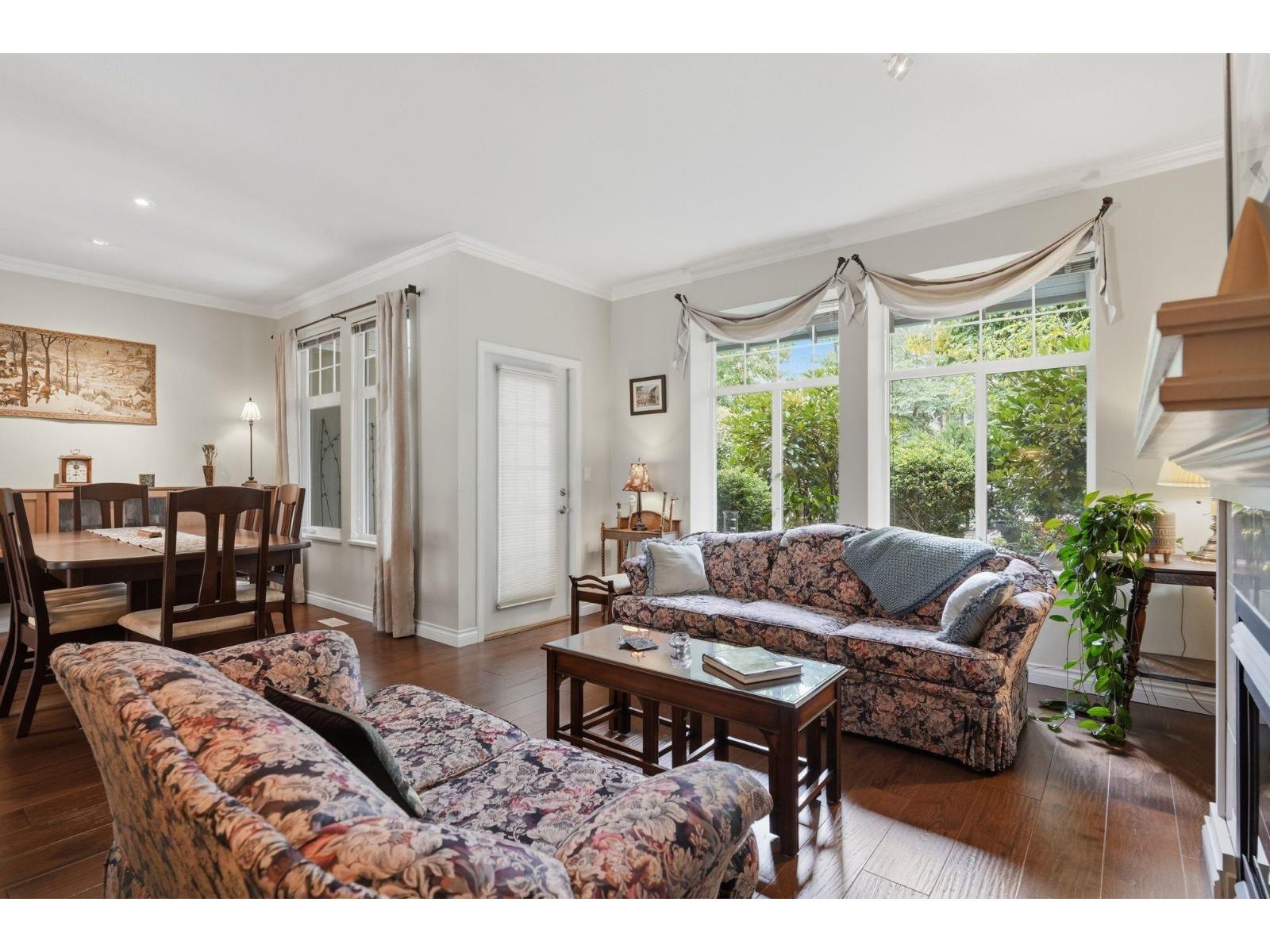 24 15037 58 Avenue Property Photo 17