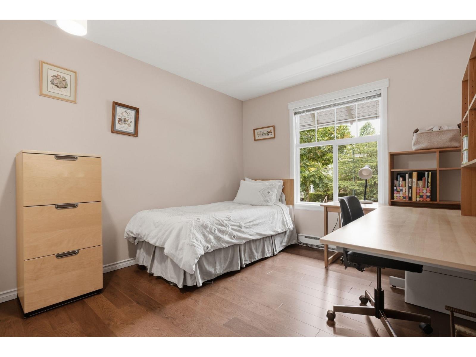 24 15037 58 Avenue Property Photo 24