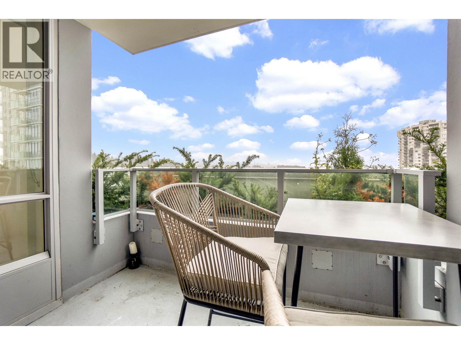 1302 1675 Lions Gate Lane Property Photo 25
