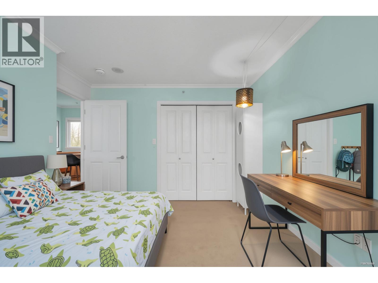 804 615 Hamilton Street Property Photo 12