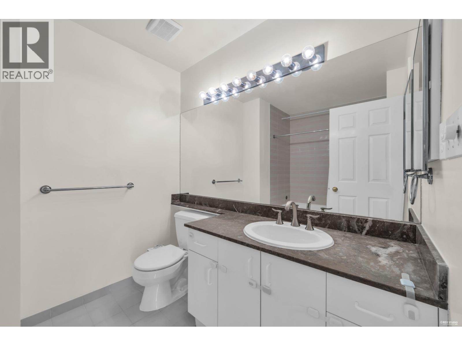 901 6521 Bonsor Avenue Property Photo 13