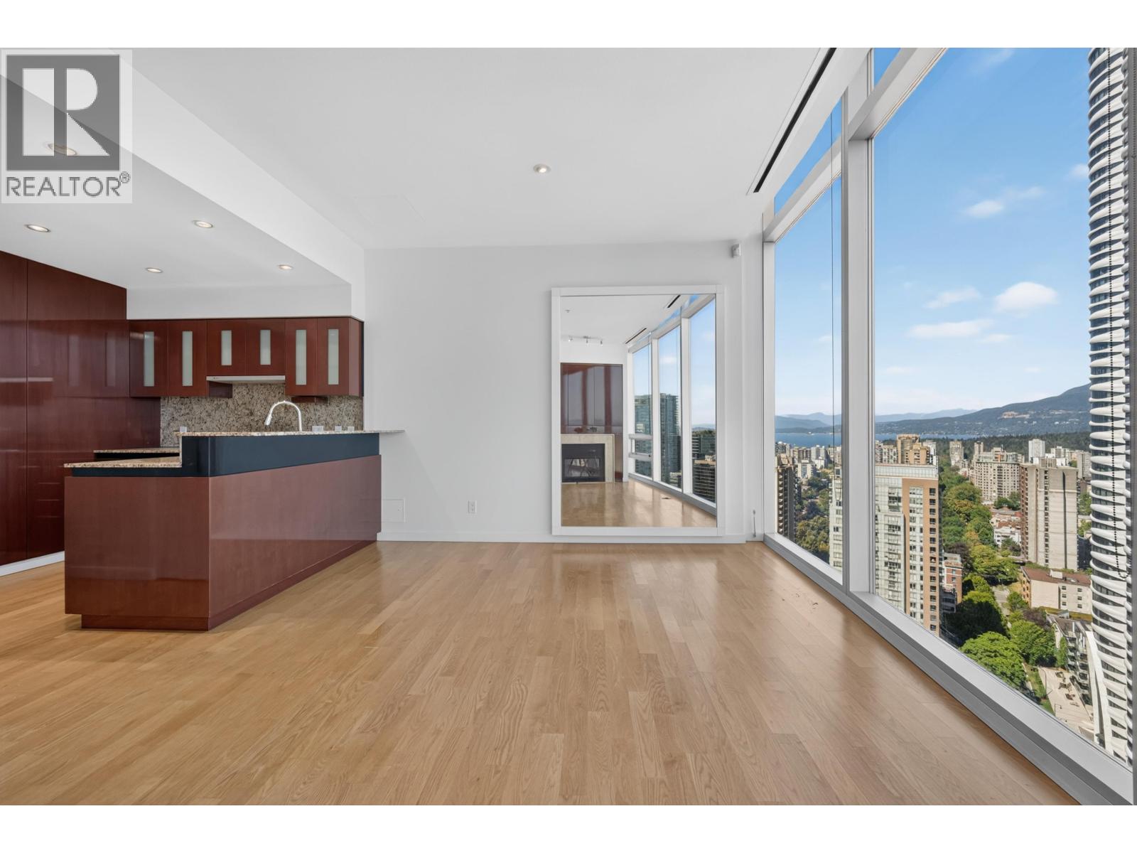 3103 938 Nelson Street Property Photo 6