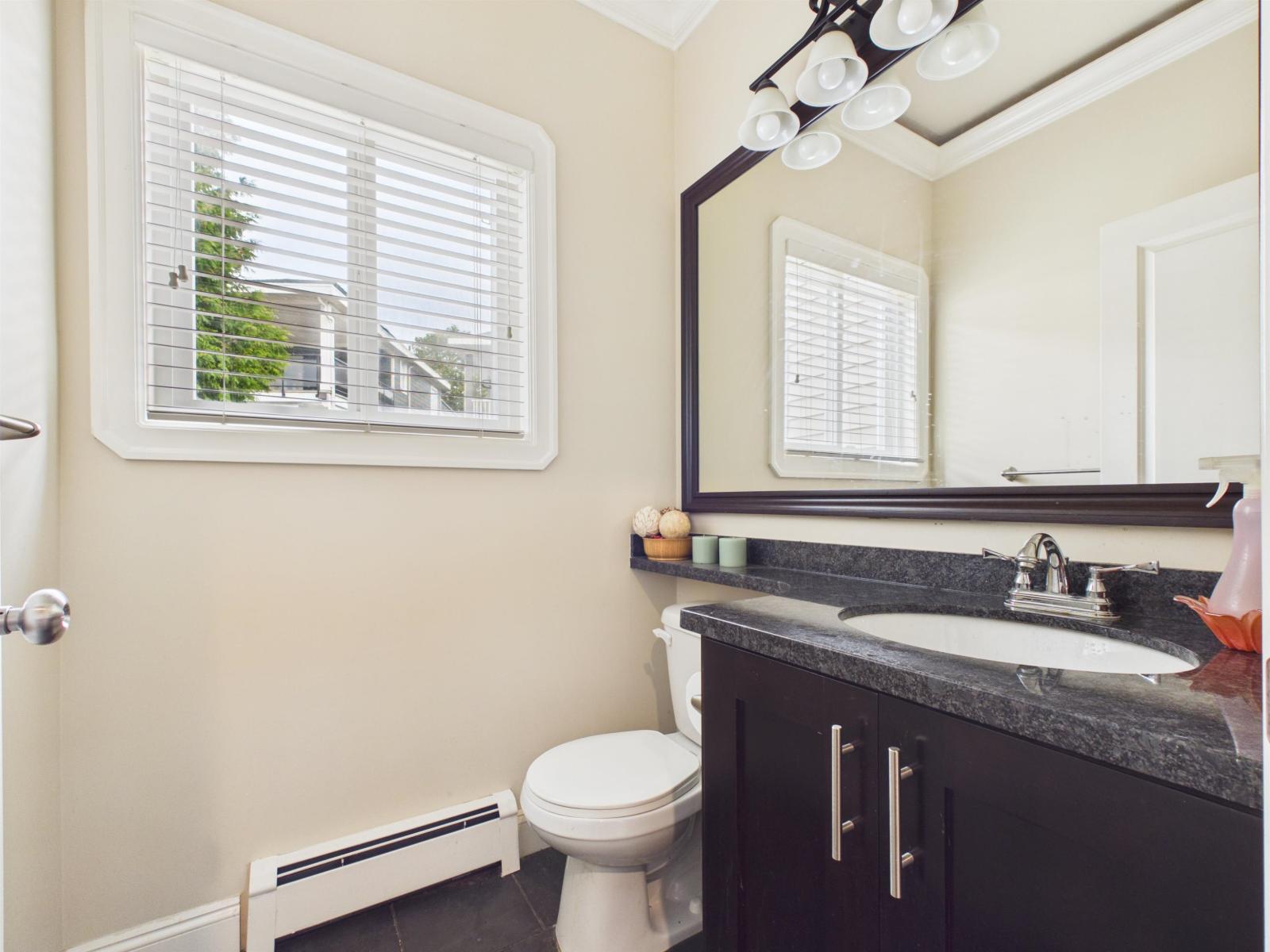 14585 59a Avenue Property Photo 10