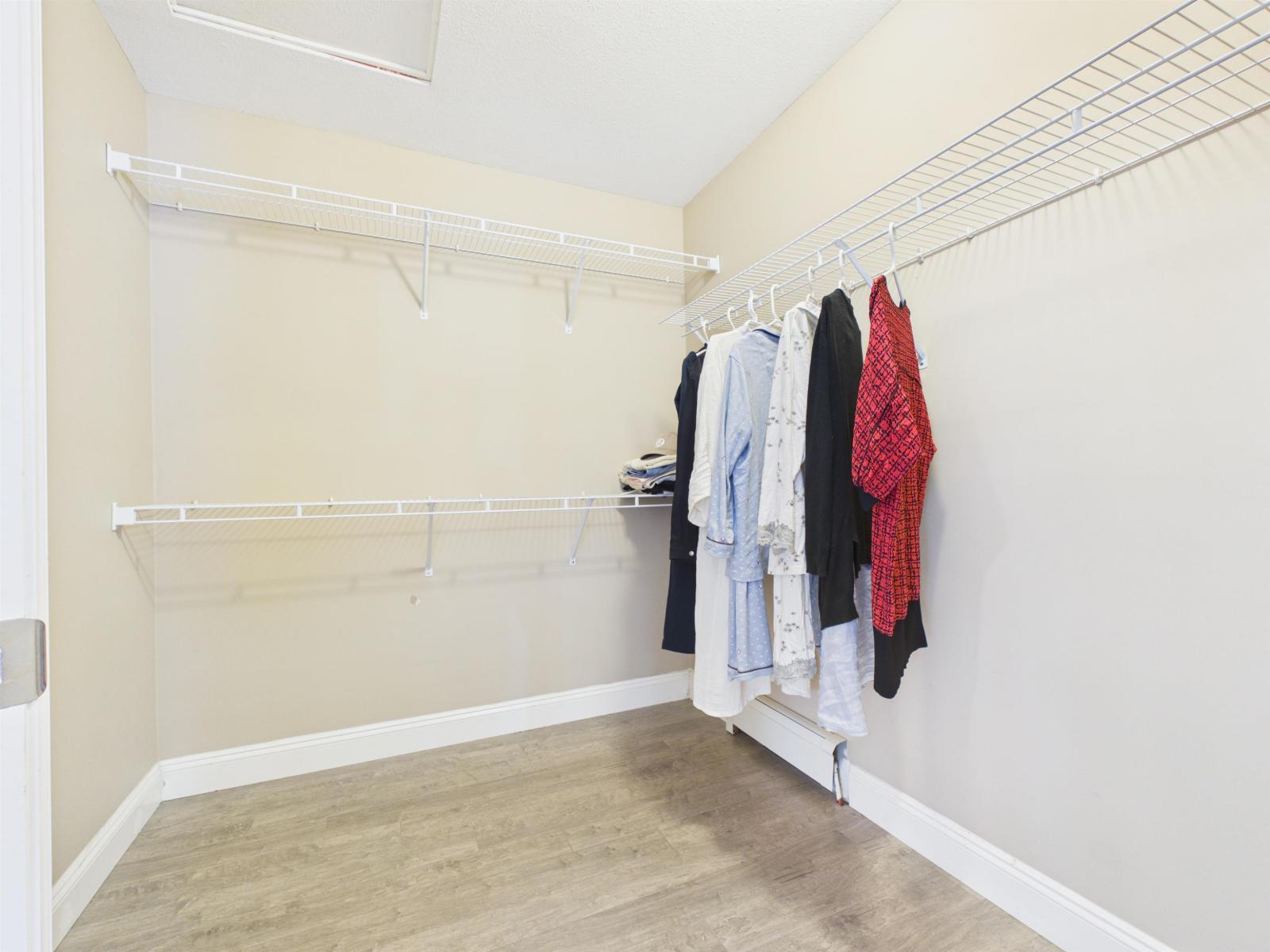 14585 59a Avenue Property Photo 16