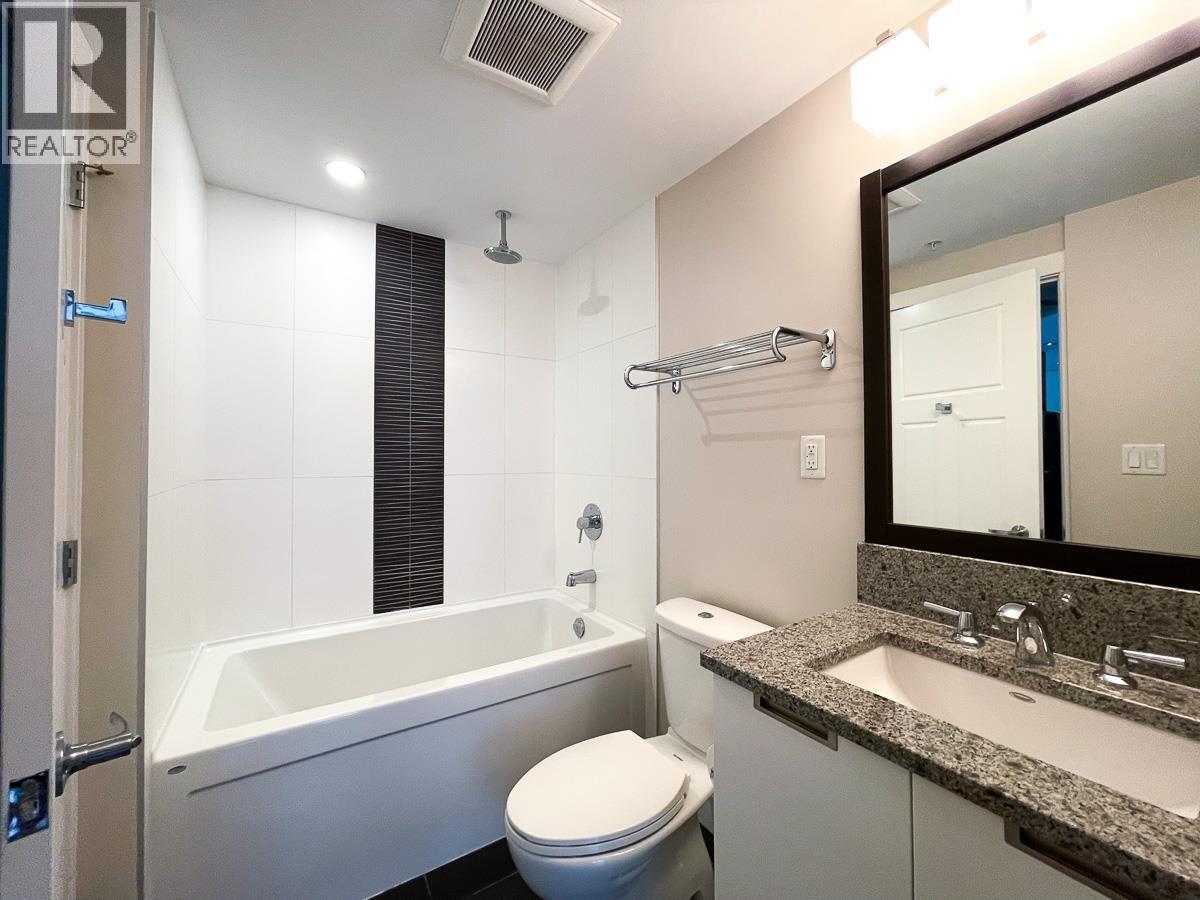 602 2968 Glen Drive Property Photo 15