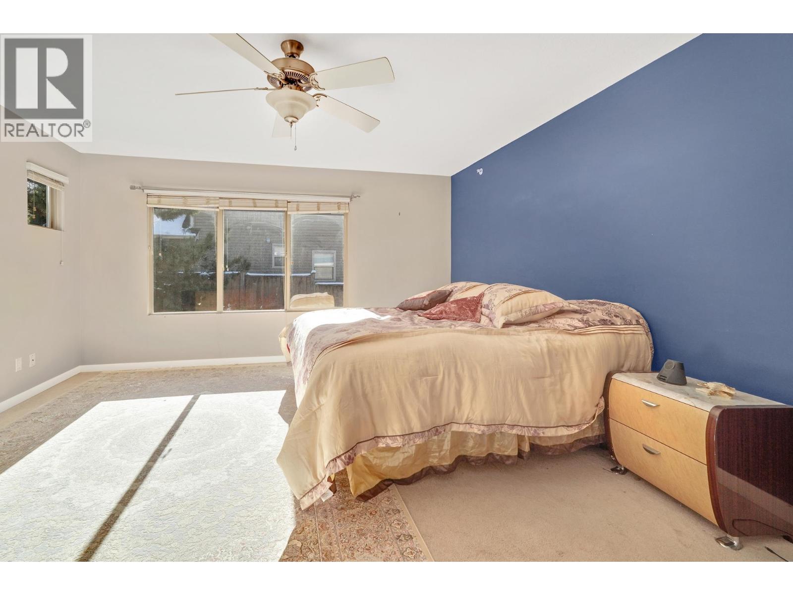 24760 Kimola Drive Property Photo 8