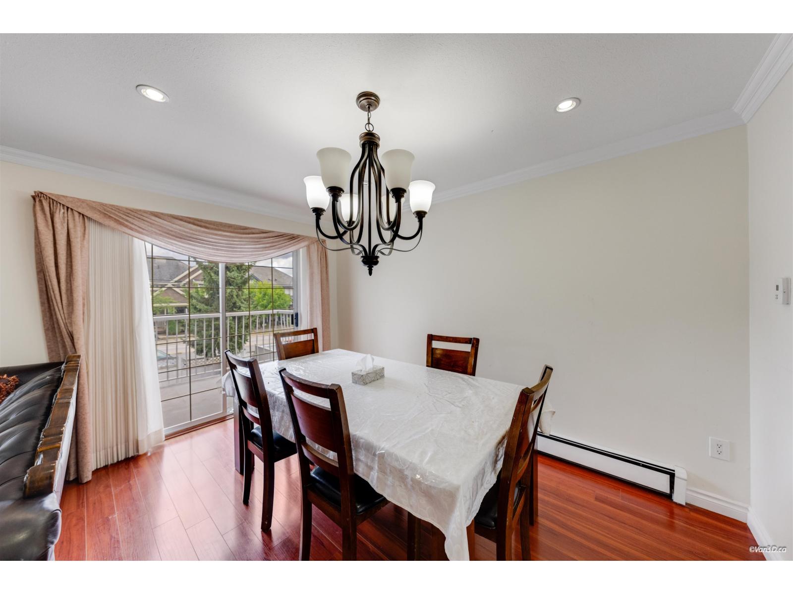 7069 144 Street Property Photo 10