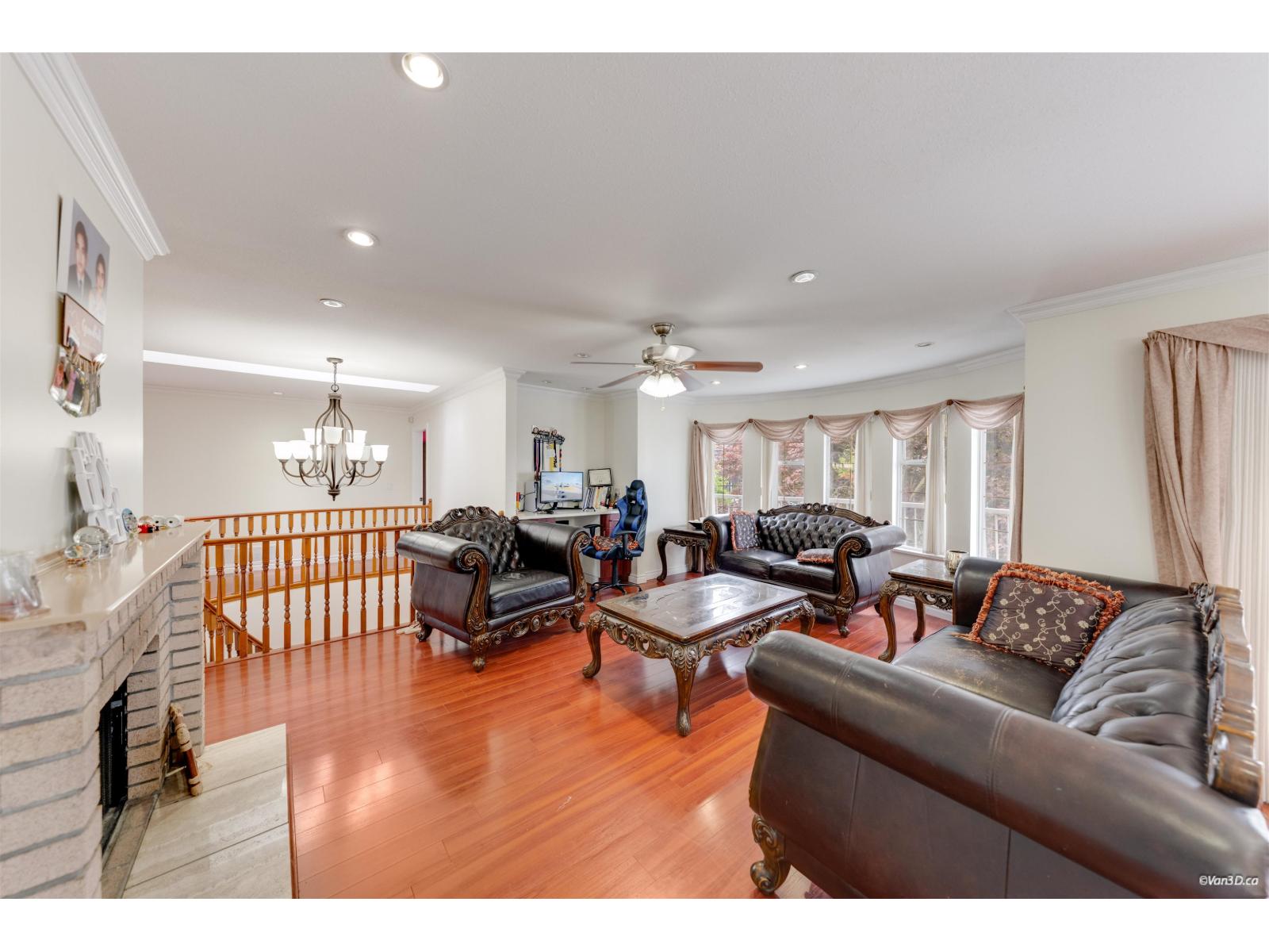 7069 144 Street Property Photo 12