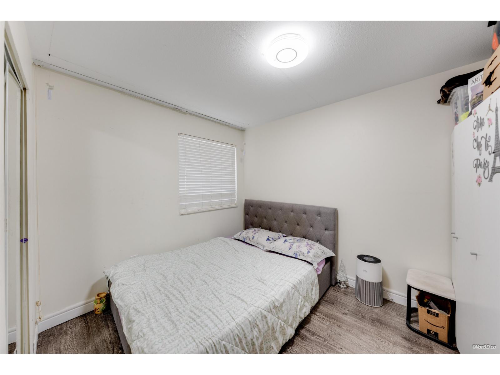 7069 144 Street Property Photo 16
