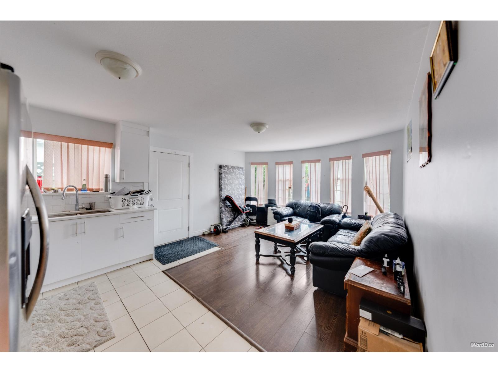 7069 144 Street Property Photo 28