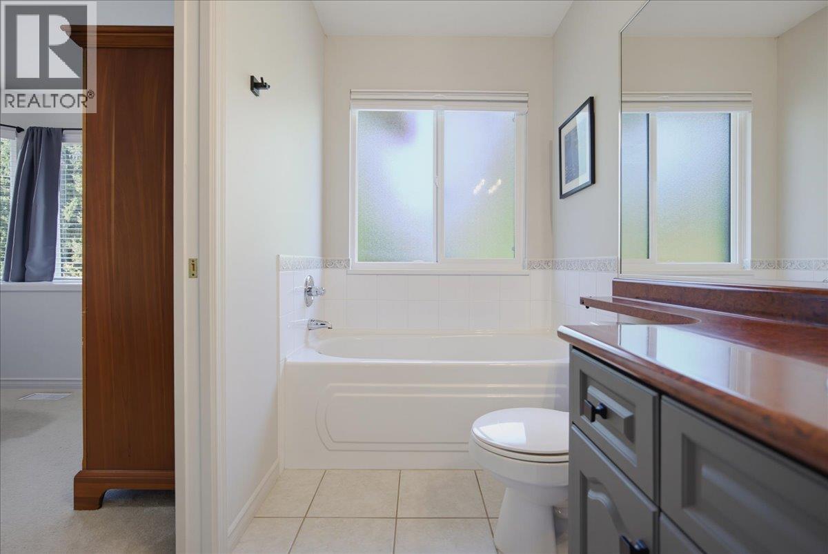 24030 102a Avenue Property Photo 22