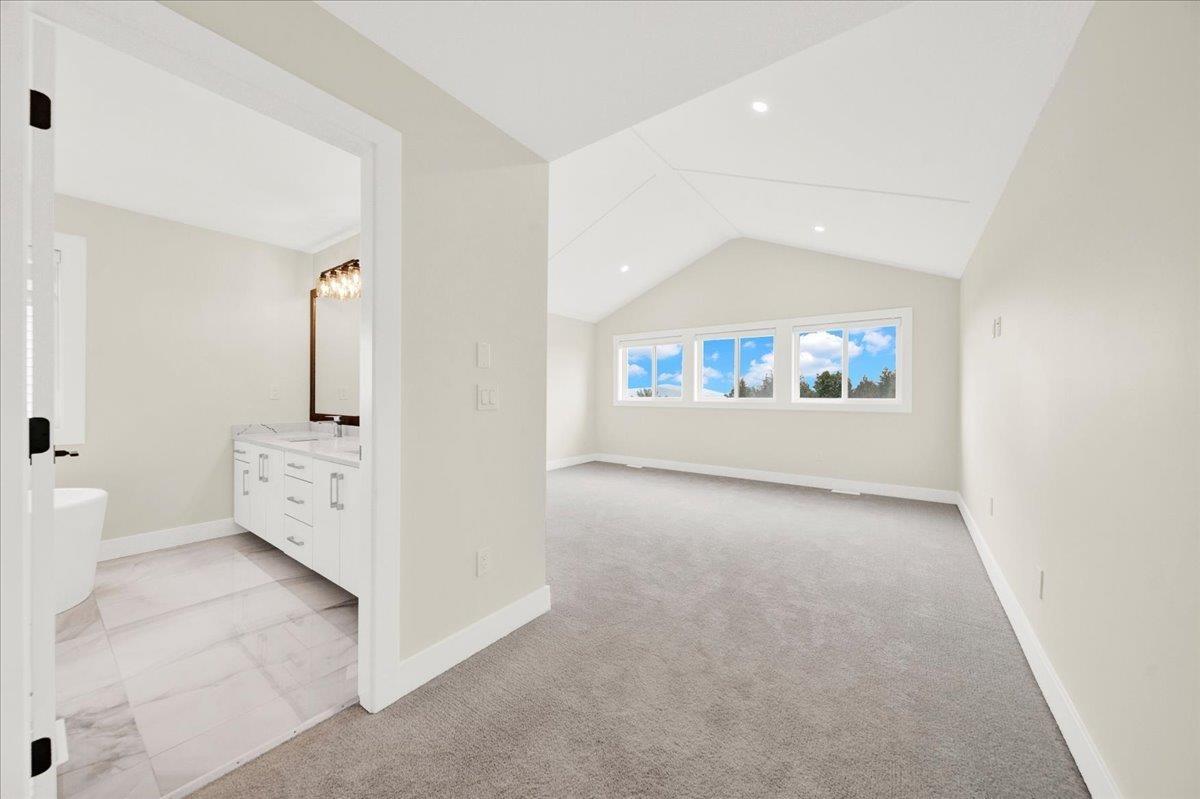 33958 Parr Avenue Property Photo 10